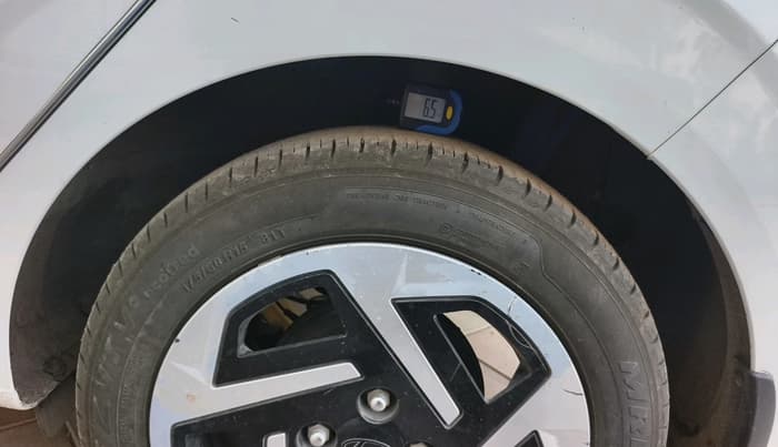 2023 Hyundai GRAND I10 NIOS SPORTZ 1.2 KAPPA VTVT CNG, CNG, Manual, 52,726 km, tyre