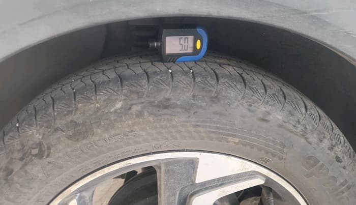 2019 Hyundai Creta SX AT 1.6 PETROL, Petrol, Automatic, 1,26,695 km, tyre