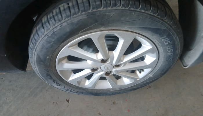 2018 Hyundai Verna 1.6 EX VTVT AT, Petrol, Automatic, 57,993 km, tyre