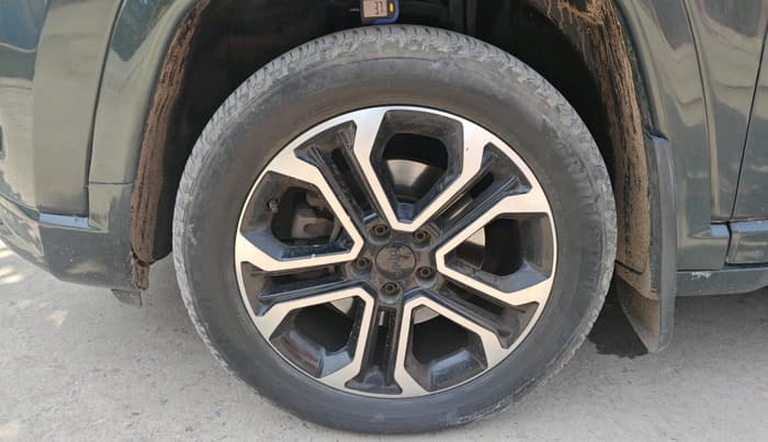 2022 Jeep Compass MODEL S (O) DIESEL 4X4 AT, Diesel, Automatic, 48,660 km, tyre