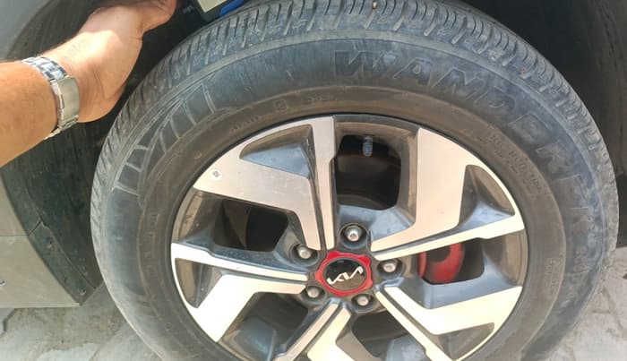 2023 KIA SONET GTX PLUS 1.0 IMT, Petrol, Manual, 42,720 km, tyre