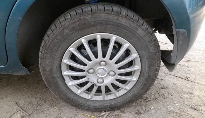 2018 Nissan Micra Active XV, Petrol, Manual, 71,849 km, tyre