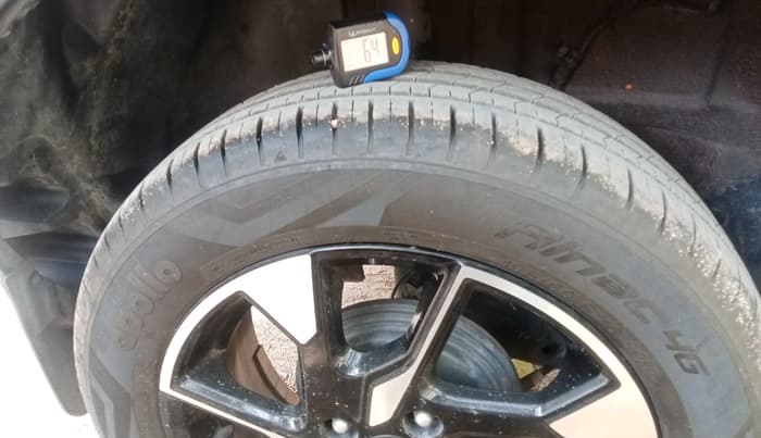 2024 Tata PUNCH ACCOMPLISHED MT, Petrol, Manual, 17,482 km, tyre