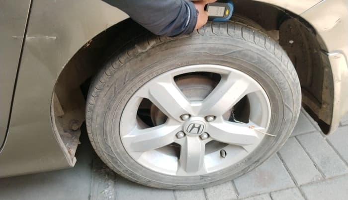 2011 Honda City 1.5L I-VTEC V AT, Petrol, Automatic, 1,32,650 km, tyre