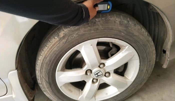 2011 Honda City 1.5L I-VTEC V AT, Petrol, Automatic, 1,32,650 km, tyre
