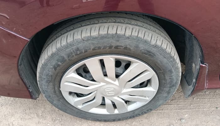 2014 Honda City 1.5L I-DTEC SV, Diesel, Manual, 85,279 km, tyre