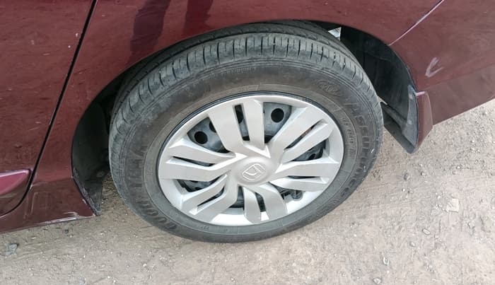2014 Honda City 1.5L I-DTEC SV, Diesel, Manual, 85,279 km, tyre