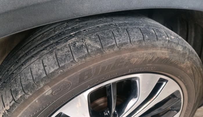 2021 MG HECTOR PLUS SHARP 1.5 PETROL TURBO CVT 6-STR, Petrol, Automatic, 85,974 km, tyre