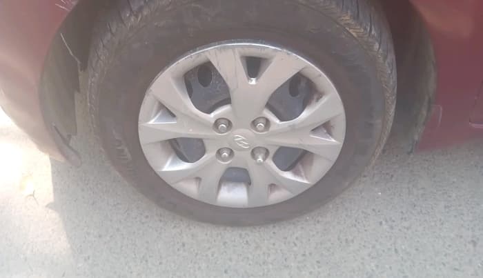2014 Hyundai Grand i10 SPORTZ 1.2 KAPPA VTVT, CNG, Manual, 69,698 km, tyre