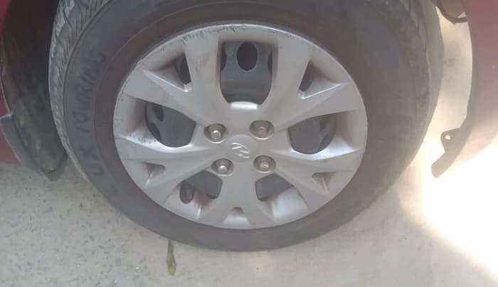 2014 Hyundai Grand i10 SPORTZ 1.2 KAPPA VTVT, CNG, Manual, 69,698 km, tyre