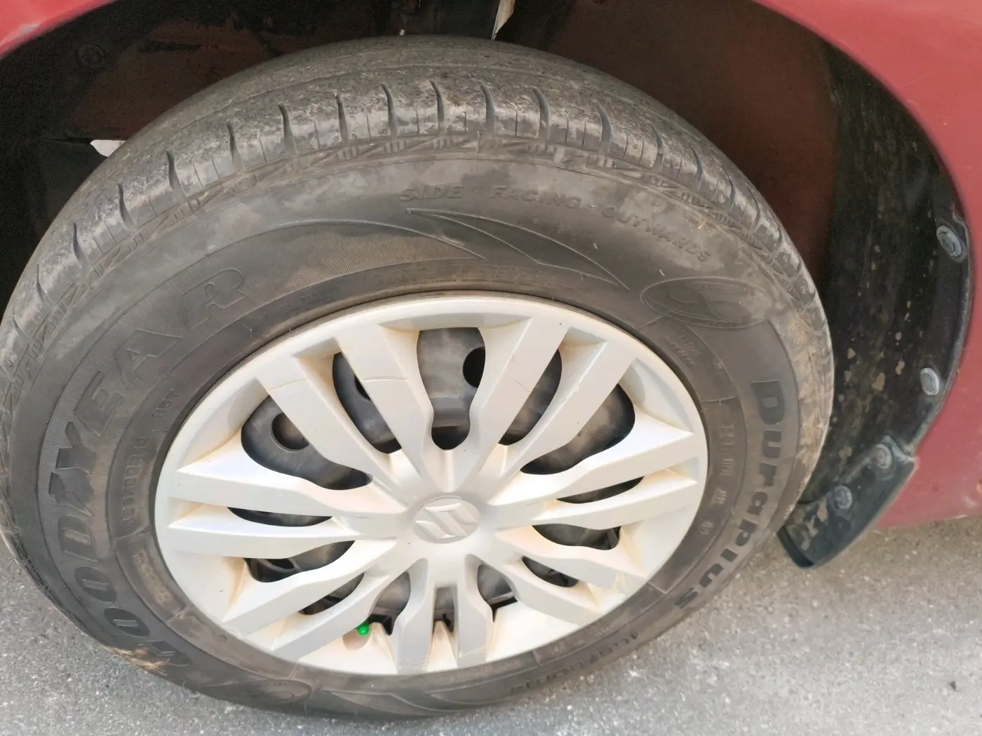 2018 Maruti Dzire VXI, Petrol, Manual, 78,271 km, tyre