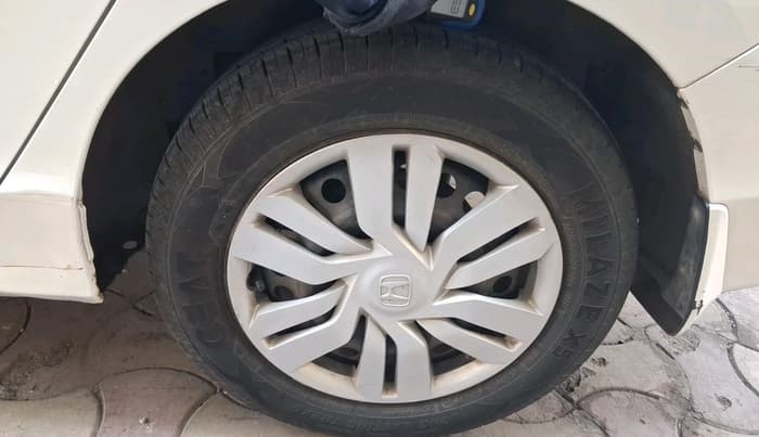 2014 Honda City 1.5L I-DTEC SV, Diesel, Manual, 1,26,964 km, tyre