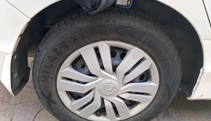2014 Honda City 1.5L I-DTEC SV, Diesel, Manual, 1,26,964 km, tyre