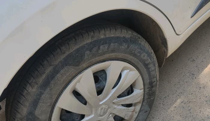 2025 Maruti Swift VXi (O), Petrol, Manual, 35,789 km, tyre