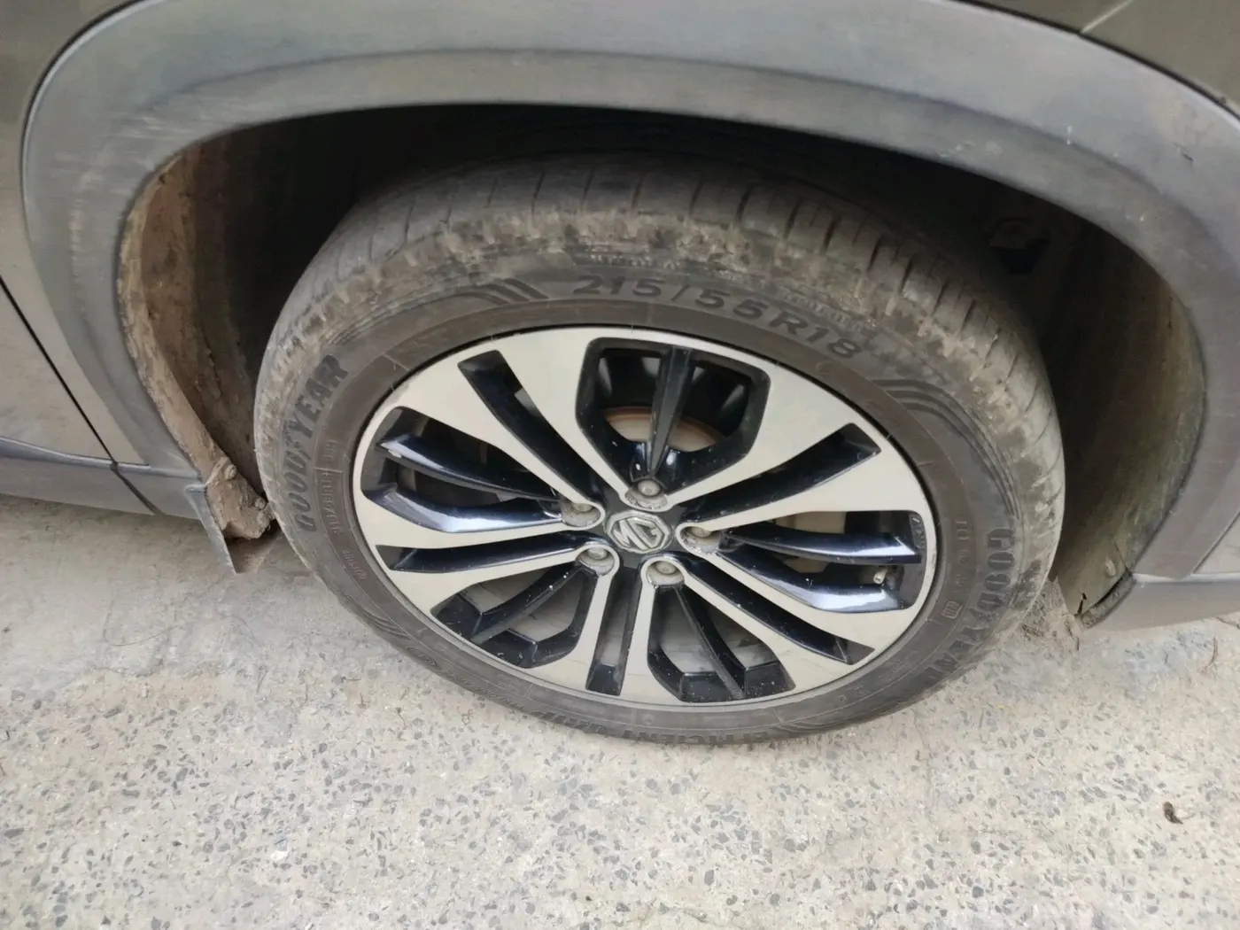 2022 MG HECTOR SHARP 1.5 PETROL CVT, Petrol, Automatic, 72,575 km, tyre