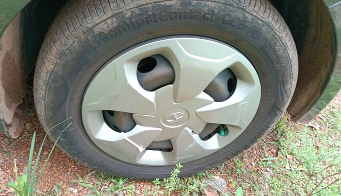2020 Tata Tiago XT PETROL, Petrol, Manual, 49,199 km, tyre