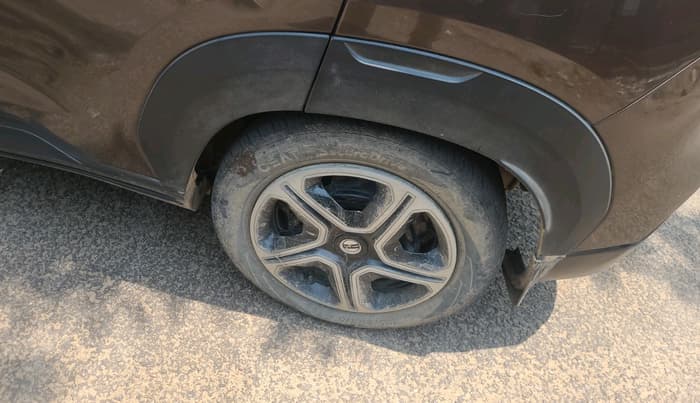 2022 Nissan MAGNITE XE, Petrol, Manual, 73,866 km, tyre