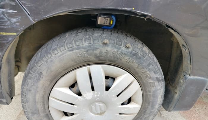 2018 Maruti Alto 800 VXI, Petrol, Manual, 37,207 km, tyre