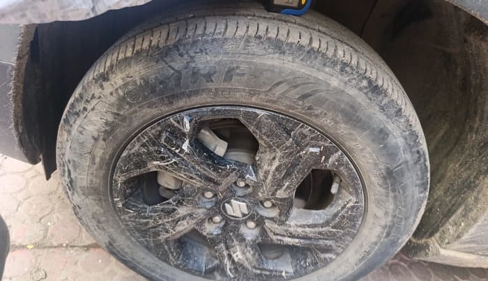 2023 Maruti BREZZA ZXI SMART HYBRID , Petrol, Manual, 19,889 km, tyre