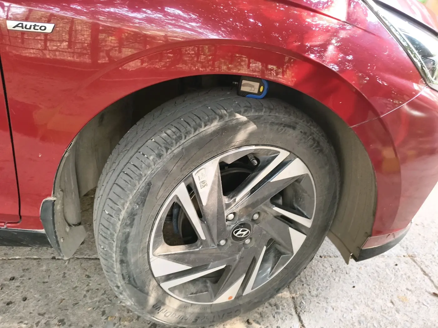 2021 Hyundai NEW I20 ASTA 1.2 AT, Petrol, Automatic, 38,026 km, tyre