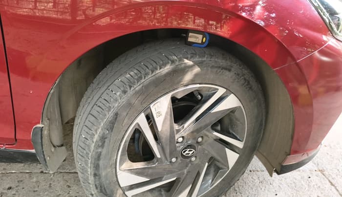 2021 Hyundai NEW I20 ASTA 1.2 AT, Petrol, Automatic, 38,026 km, tyre