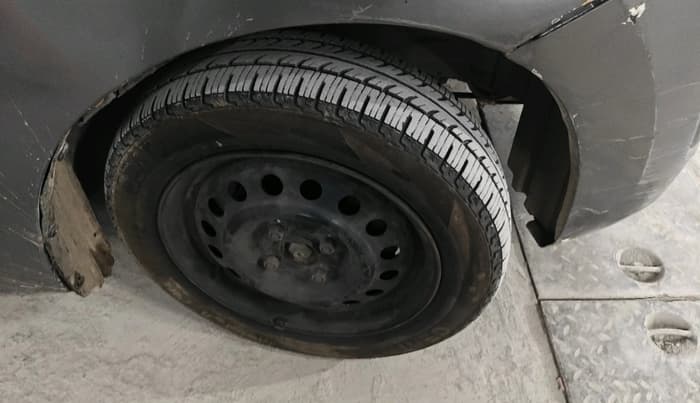 2012 Maruti Wagon R 1.0 VXI, Petrol, Manual, 1,15,128 km, tyre