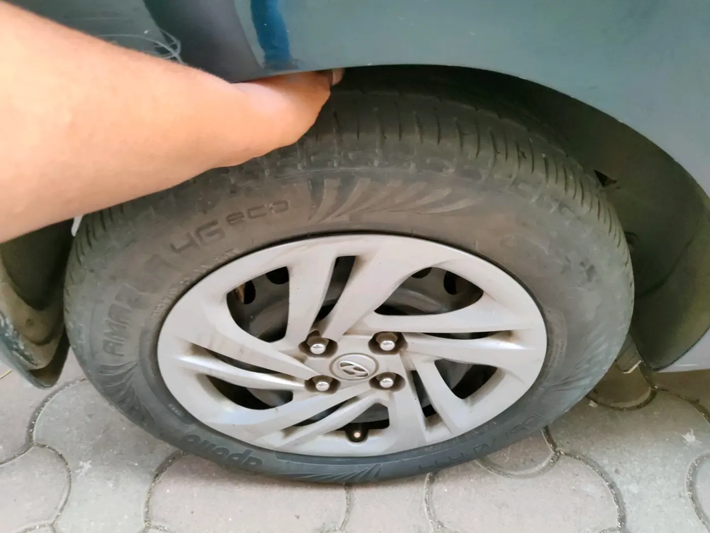 2019 Hyundai GRAND I10 NIOS MAGNA AMT 1.2 KAPPA VTVT, Petrol, Automatic, 45,652 km, tyre