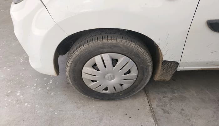 2018 Maruti Alto 800 LXI, Petrol, Manual, 73,558 km, tyre