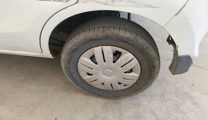 2018 Maruti Alto 800 LXI, Petrol, Manual, 73,558 km, tyre