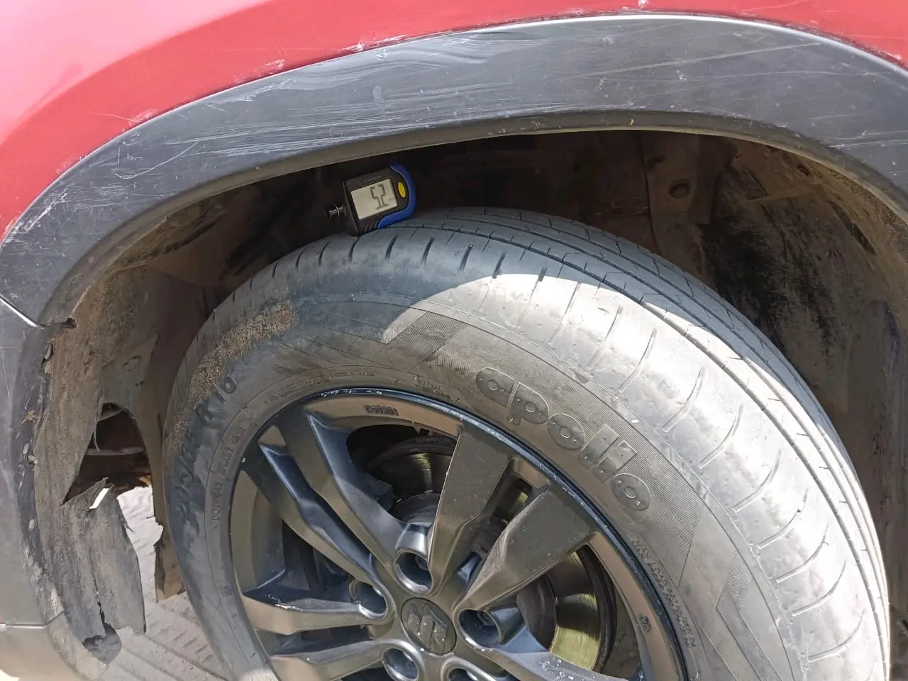 2016 Maruti Vitara Brezza VDI (O), Diesel, Manual, 1,42,982 km, tyre