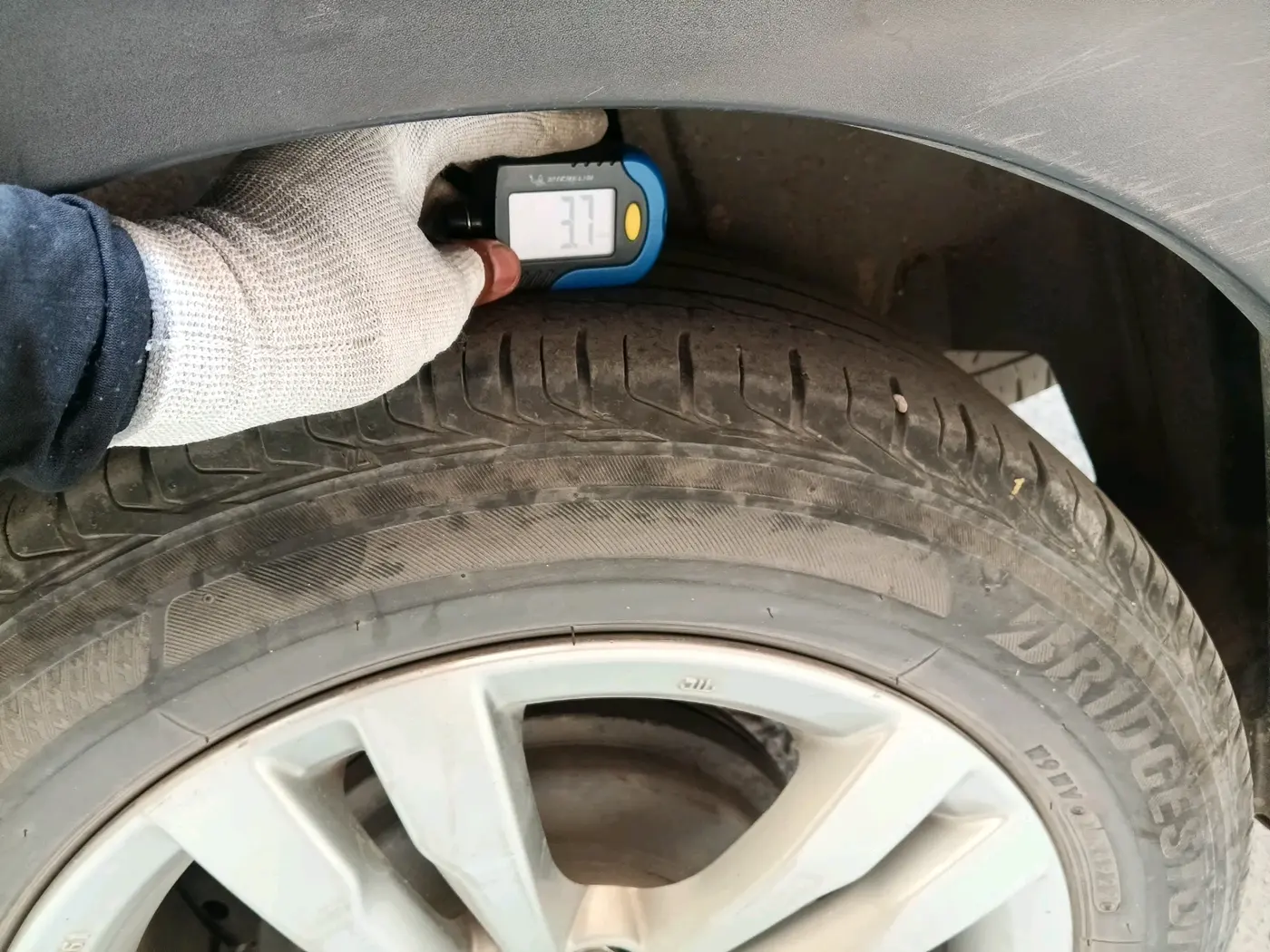 2019 Maruti XL6 ALPHA MT, Petrol, Manual, 1,14,001 km, tyre