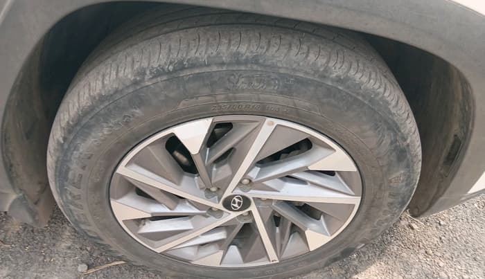 2023 Hyundai Tucson SIGNATURE 2.0 4WD AT DIESEL, Diesel, Automatic, 70,570 km, tyre