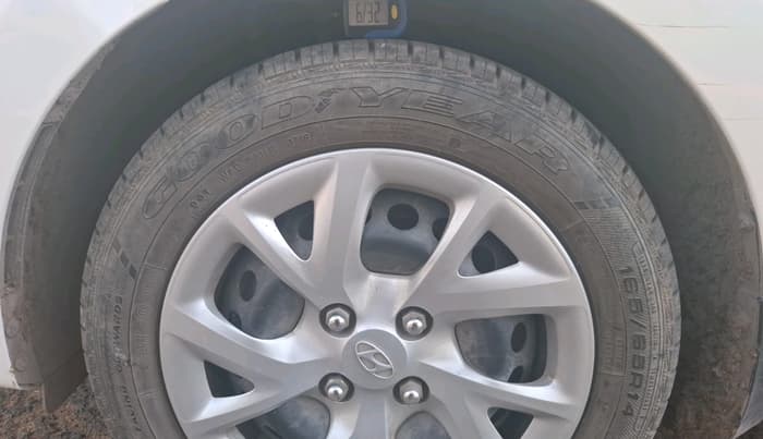 2018 Hyundai Grand i10 SPORTZ 1.2 KAPPA VTVT, Petrol, Manual, 15,862 km, tyre