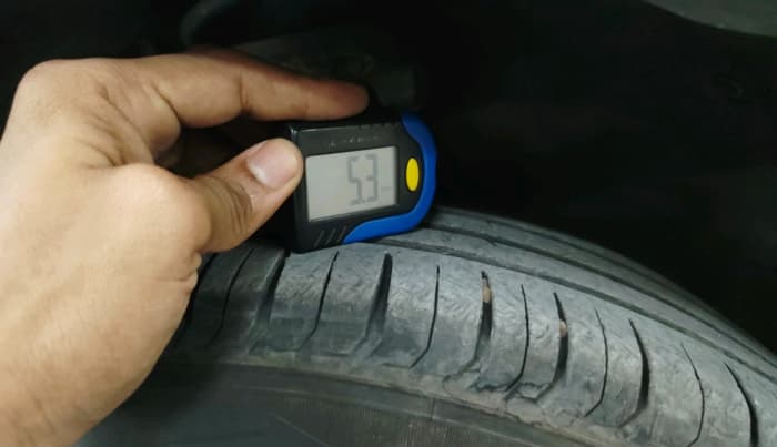 2021 Hyundai VENUE S 1.2, Petrol, Manual, 1,28,808 km, tyre