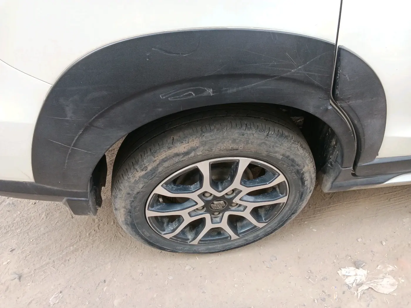 2023 Maruti XL6 ZETA AT, Petrol, Automatic, 82,593 km, tyre