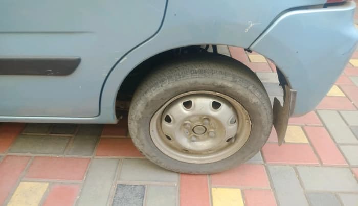 2009 Maruti Wagon R Duo DUO LXI LPG, Petrol, Manual, 96,656 km, tyre