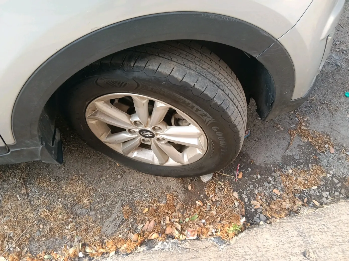 2015 Hyundai Creta SX PLUS 1.6 PETROL, Petrol, Manual, 71,269 km, tyre