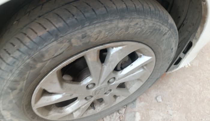 2019 Honda Amaze 1.2L I-VTEC V, Petrol, Manual, 1,08,823 km, tyre