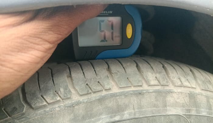 2012 Hyundai Eon MAGNA +, Petrol, Manual, 73,298 km, tyre