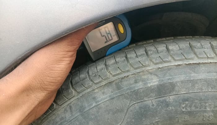 2012 Hyundai Eon MAGNA +, Petrol, Manual, 73,298 km, tyre