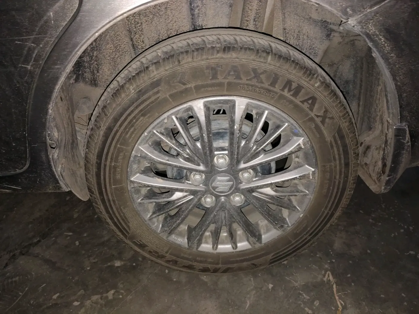 2019 Maruti Ertiga ZXI AT SHVS, Petrol, Automatic, 51,139 km, tyre