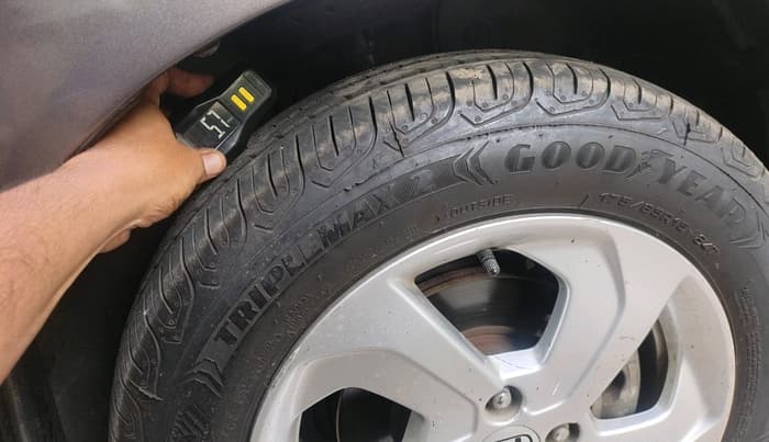 2014 Honda City 1.5L I-VTEC V MT, Petrol, Manual, 85,015 km, tyre