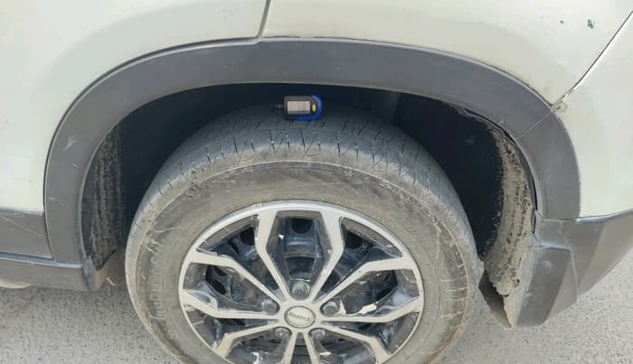 2018 Maruti Vitara Brezza VDI (O), Diesel, Manual, 1,11,116 km, tyre