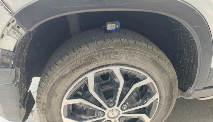 2018 Maruti Vitara Brezza VDI (O), Diesel, Manual, 1,11,116 km, tyre