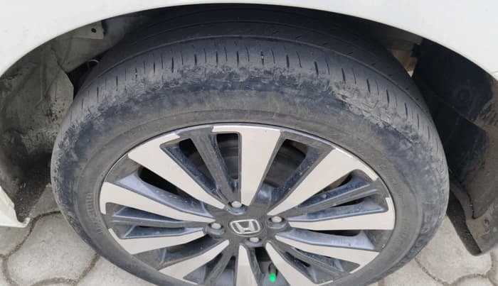 2024 Honda City 1.5L I-VTEC ZX CVT, Petrol, Automatic, 39,269 km, tyre