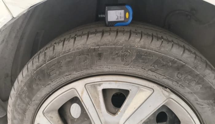 2023 Tata ALTROZ XM PLUS PETROL, Petrol, Manual, 65,356 km, tyre