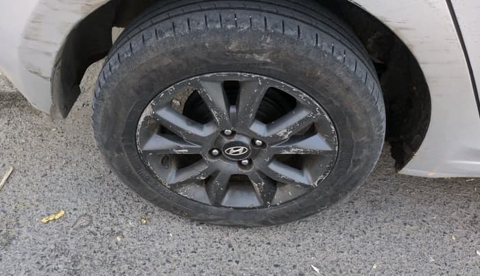 2018 Hyundai Elite i20 ASTA 1.4 CRDI, Diesel, Manual, 1,90,014 km, tyre