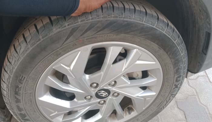 2023 Hyundai Creta SX 1.5 PETROL, Petrol, Manual, 20,022 km, tyre