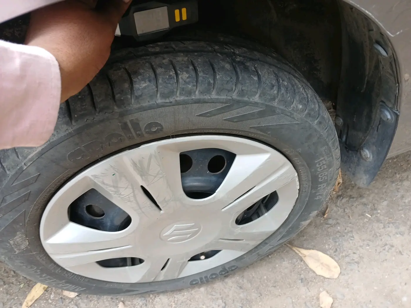 2018 Maruti Wagon R 1.0 VXI, Petrol, Manual, 51,276 km, tyre