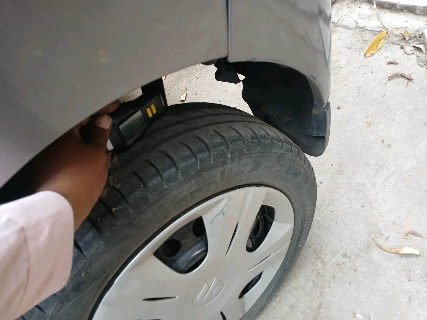 2018 Maruti Wagon R 1.0 VXI, Petrol, Manual, 51,276 km, tyre